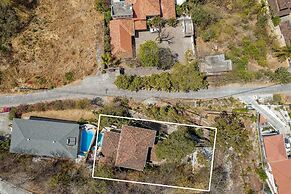 Luxury Flamingo villa with outdoor bar - pool and magnificent views