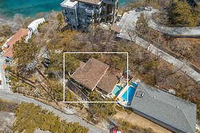 Luxury Flamingo villa with outdoor bar - pool and magnificent views