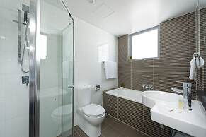 Astra Apartments Miller Street