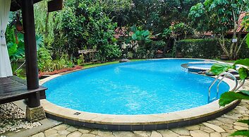 REVIVE Bogor Pendopo 45 Resort