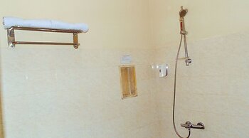 REVIVE Bogor Pendopo 45 Resort