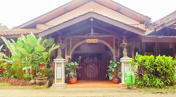 REVIVE Bogor Pendopo 45 Resort