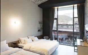 Hound Hotel Changwon - Jinhae Yongwon