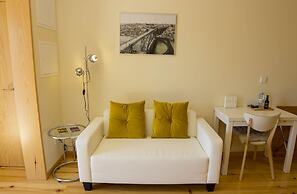 Cedofeita Back Garden