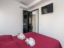 Apartment License to Chill