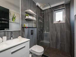 Apartment License to Chill