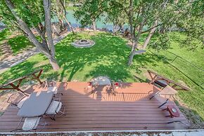 Down River Haus Ld 727 3 Bedroom Home by RedAwning