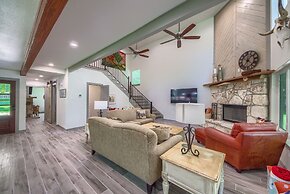 Down River Haus Ld 727 3 Bedroom Home by RedAwning