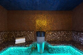 Ours Blanc Hotel & Spa