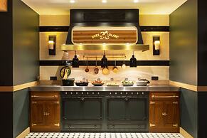 Ours Blanc Hotel & Spa