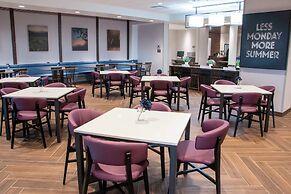 Fairfield Inn & Suites by Marriott Davenport Quad Cities