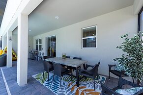 4563nl - Storey Lake Resort