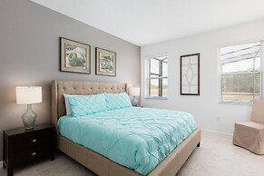 6132bod - Non Renting 9/1/22 Solterra Gated Resort