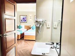 Happy Life Green Hotel