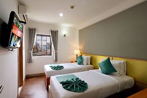 Happy Life Green Hotel