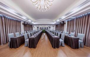 Happy Life Green Hotel