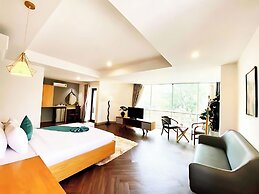 Happy Life Green Hotel