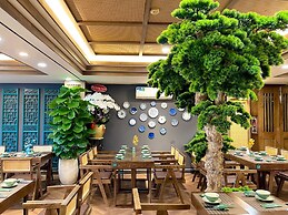 Happy Life Green Hotel