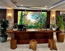 Happy Life Green Hotel