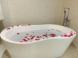 Shirahama Beach Garden