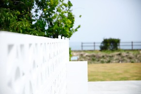 Shirahama Beach Garden