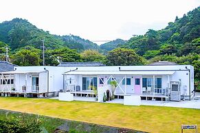 Shirahama Beach Garden