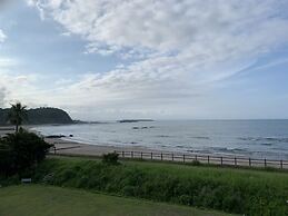Shirahama Beach Garden