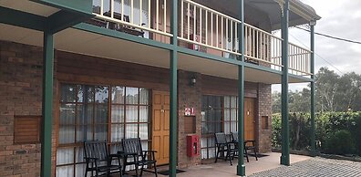 Travellers rest Motor Inn