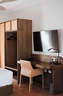 The Continental Hotel Broome