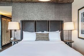 Hotel Drover, Autograph Collection