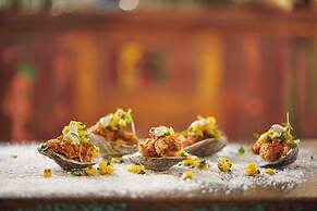 Hotel Drover, Autograph Collection