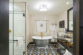 Hotel Drover, Autograph Collection