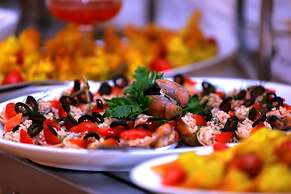 Araliya Red - Budget friendly Hotel- Where you find stunning 360 panor