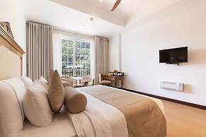 Araliya Red - Budget friendly Hotel- Where you find stunning 360 panor