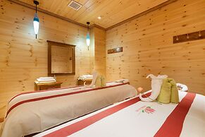 Araliya Red - Budget friendly Hotel- Where you find stunning 360 panor