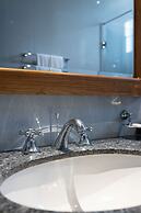 Araliya Red - Budget friendly Hotel- Where you find stunning 360 panor