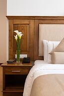 Araliya Red - Budget friendly Hotel- Where you find stunning 360 panor