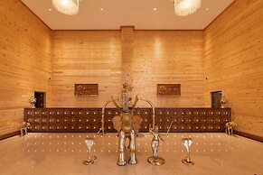 Araliya Red - Budget friendly Hotel- Where you find stunning 360 panor