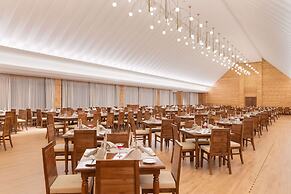 Araliya Red - Budget friendly Hotel- Where you find stunning 360 panor