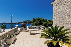 Villa Ro-ma