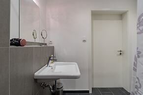 Nena Apartments Herrmannplatz