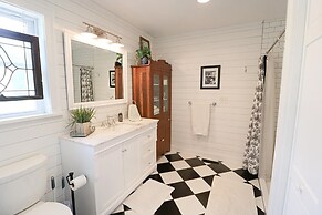 3723 Pleasant Ave. 3 Bedroom Home by RedAwning