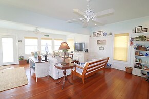 3723 Pleasant Ave. 3 Bedroom Home by RedAwning