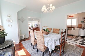 3723 Pleasant Ave. 3 Bedroom Home by RedAwning