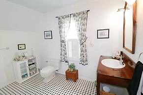 3723 Pleasant Ave. 3 Bedroom Home by RedAwning