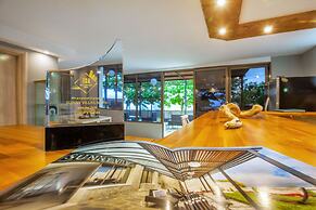 Sunny Villas Resort & Spa