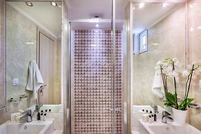 Sunny Villas Resort & Spa