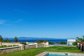 Sunny Villas Resort & Spa