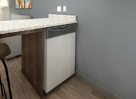 Stay APT Suites Alexandria-Fort Belvoir