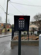 Jurny - Vanderbilt West End Luxury Flats